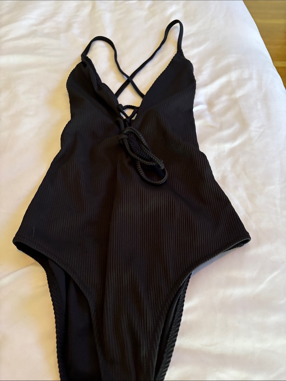 Cupshe Black Ribbed One-Piece Swimsuit with Crisscross Back